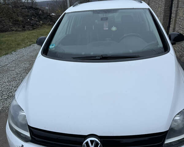 Білий Фольксваген Гольф, об'ємом двигуна 1.6 л та пробігом 267 тис. км за 8700 $, фото 1 на Automoto.ua