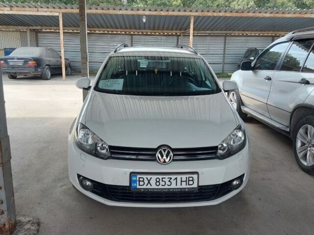 Белый Фольксваген Гольф, объемом двигателя 1.6 л и пробегом 198 тыс. км за 10606 $, фото 1 на Automoto.ua