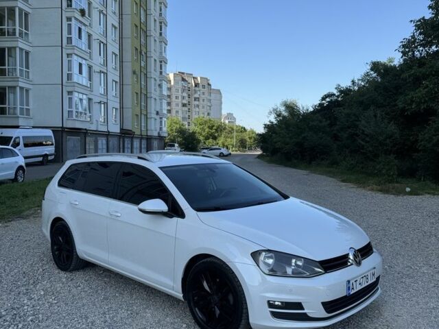 Белый Фольксваген Гольф, объемом двигателя 1.6 л и пробегом 218 тыс. км за 9231 $, фото 1 на Automoto.ua