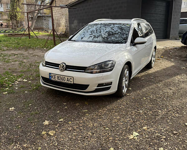 Белый Фольксваген Гольф, объемом двигателя 2 л и пробегом 250 тыс. км за 12450 $, фото 1 на Automoto.ua