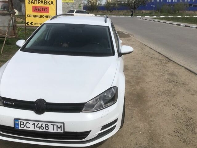 Білий Фольксваген Гольф, об'ємом двигуна 1.4 л та пробігом 277 тис. км за 7300 $, фото 1 на Automoto.ua