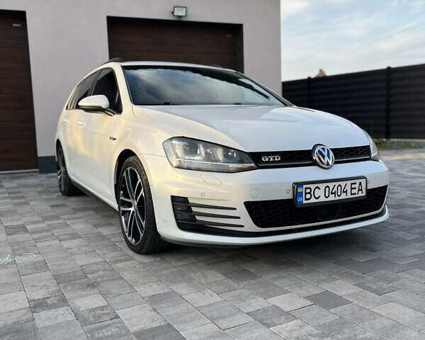 Белый Фольксваген Гольф, объемом двигателя 1.97 л и пробегом 245 тыс. км за 16490 $, фото 1 на Automoto.ua