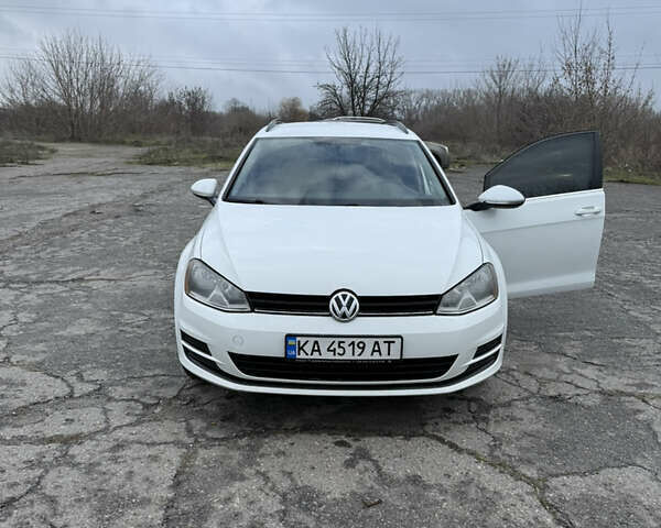 Белый Фольксваген Гольф, объемом двигателя 1.97 л и пробегом 184 тыс. км за 10800 $, фото 1 на Automoto.ua
