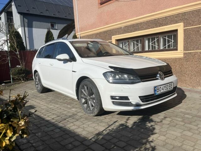 Белый Фольксваген Гольф, объемом двигателя 1.6 л и пробегом 245 тыс. км за 10999 $, фото 1 на Automoto.ua