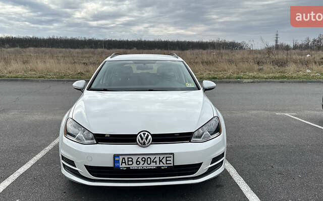 Білий Фольксваген Гольф, об'ємом двигуна 1.8 л та пробігом 135 тис. км за 12000 $, фото 1 на Automoto.ua