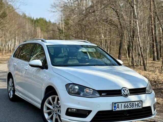Белый Фольксваген Гольф, объемом двигателя 1.6 л и пробегом 192 тыс. км за 11450 $, фото 1 на Automoto.ua