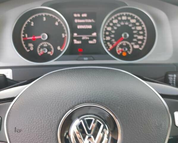Белый Фольксваген Гольф, объемом двигателя 1.97 л и пробегом 70 тыс. км за 15900 $, фото 1 на Automoto.ua