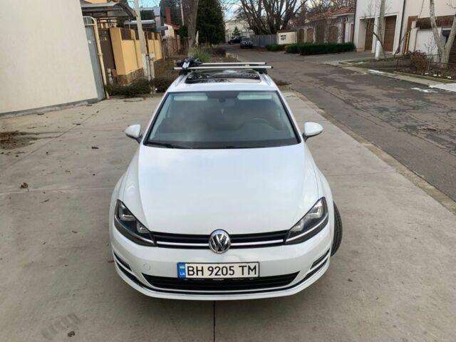 Белый Фольксваген Гольф, объемом двигателя 2 л и пробегом 95 тыс. км за 15000 $, фото 1 на Automoto.ua