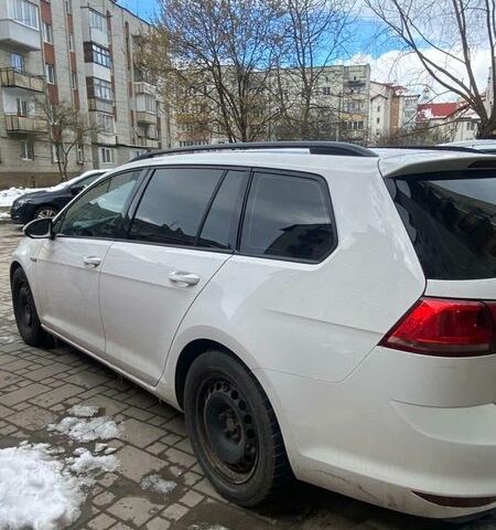 Белый Фольксваген Гольф, объемом двигателя 1.4 л и пробегом 283 тыс. км за 7950 $, фото 1 на Automoto.ua