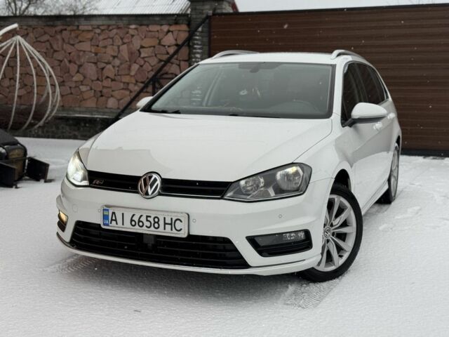 Білий Фольксваген Гольф, об'ємом двигуна 1.6 л та пробігом 191 тис. км за 11800 $, фото 1 на Automoto.ua