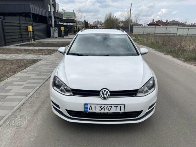 Белый Фольксваген Гольф, объемом двигателя 2 л и пробегом 140 тыс. км за 13446 $, фото 1 на Automoto.ua