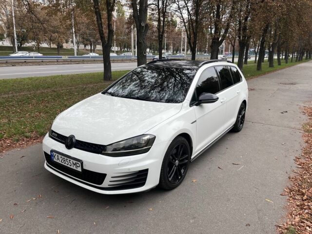 Белый Фольксваген Гольф, объемом двигателя 2 л и пробегом 272 тыс. км за 14900 $, фото 1 на Automoto.ua