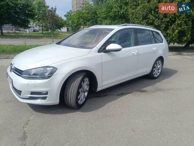Білий Фольксваген Гольф, об'ємом двигуна 1.6 л та пробігом 211 тис. км за 13700 $, фото 1 на Automoto.ua