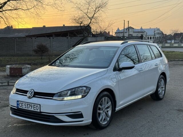 Білий Фольксваген Гольф, об'ємом двигуна 1.6 л та пробігом 292 тис. км за 12250 $, фото 1 на Automoto.ua