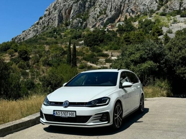 Білий Фольксваген Гольф, об'ємом двигуна 2 л та пробігом 222 тис. км за 20300 $, фото 1 на Automoto.ua