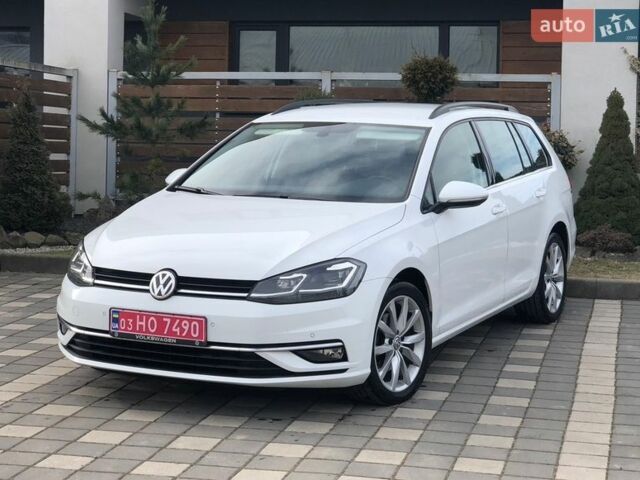 Білий Фольксваген Гольф, об'ємом двигуна 2 л та пробігом 206 тис. км за 15600 $, фото 1 на Automoto.ua