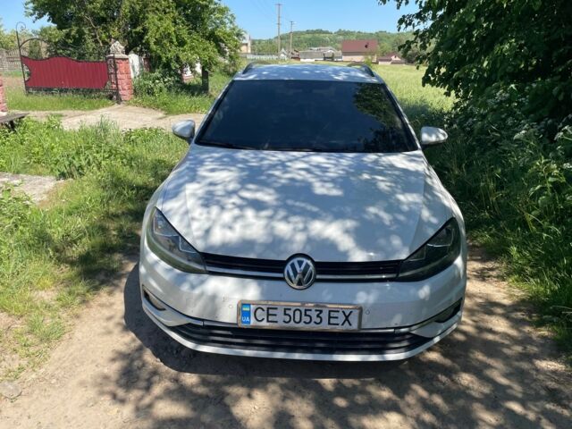 Білий Фольксваген Гольф, об'ємом двигуна 1.6 л та пробігом 225 тис. км за 18351 $, фото 1 на Automoto.ua