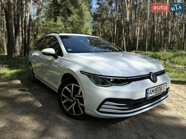 Белый Фольксваген Гольф, объемом двигателя 1.97 л и пробегом 192 тыс. км за 19500 $, фото 1 на Automoto.ua