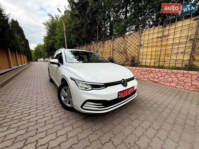 Белый Фольксваген Гольф, объемом двигателя 1.97 л и пробегом 210 тыс. км за 18300 $, фото 1 на Automoto.ua