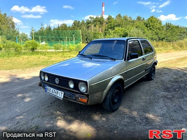 Бежевий Фольксваген Гольф, об'ємом двигуна 1.6 л та пробігом 349 тис. км за 950 $, фото 1 на Automoto.ua