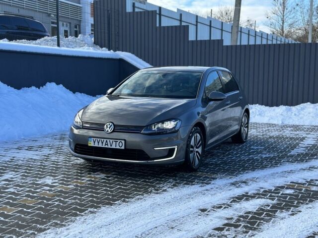 Бежевый Фольксваген Гольф, объемом двигателя 0 л и пробегом 162 тыс. км за 7700 $, фото 1 на Automoto.ua