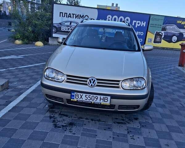 Фольксваген Гольф 2001 в Хмельницком на Automoto.ua Бежевый Фольксваген Гольф, объемом двигателя 1.6 л и пробегом 315 тыс. км за 3850 $, фото 1 на Automoto.ua