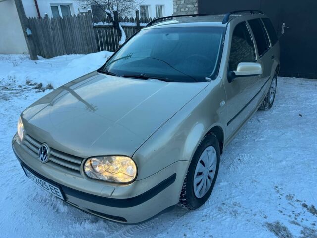 Бежевый Фольксваген Гольф, объемом двигателя 1.6 л и пробегом 245 тыс. км за 4300 $, фото 1 на Automoto.ua