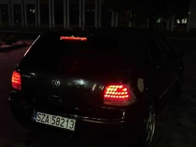 Черный Фольксваген Гольф, объемом двигателя 1.4 л и пробегом 200 тыс. км за 450 $, фото 1 на Automoto.ua