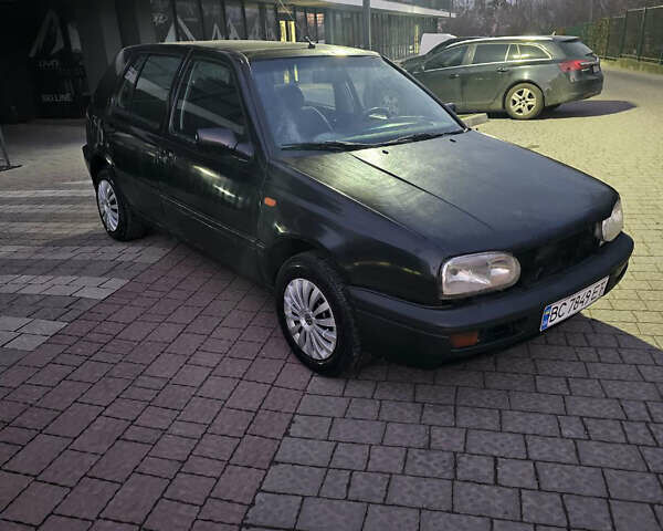 Чорний Фольксваген Гольф, об'ємом двигуна 1.78 л та пробігом 191 тис. км за 1499 $, фото 1 на Automoto.ua