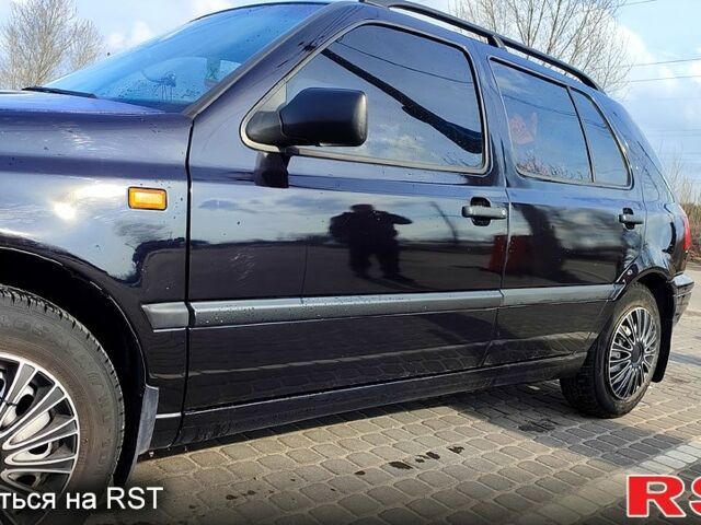 Чорний Фольксваген Гольф, об'ємом двигуна 1.8 л та пробігом 320 тис. км за 2500 $, фото 1 на Automoto.ua