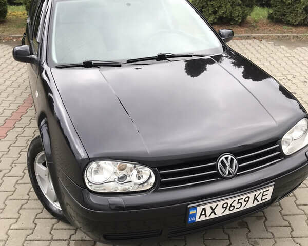 Чорний Фольксваген Гольф, об'ємом двигуна 1.6 л та пробігом 179 тис. км за 4700 $, фото 1 на Automoto.ua