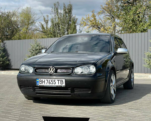 Черный Фольксваген Гольф, объемом двигателя 1.9 л и пробегом 465 тыс. км за 4000 $, фото 1 на Automoto.ua