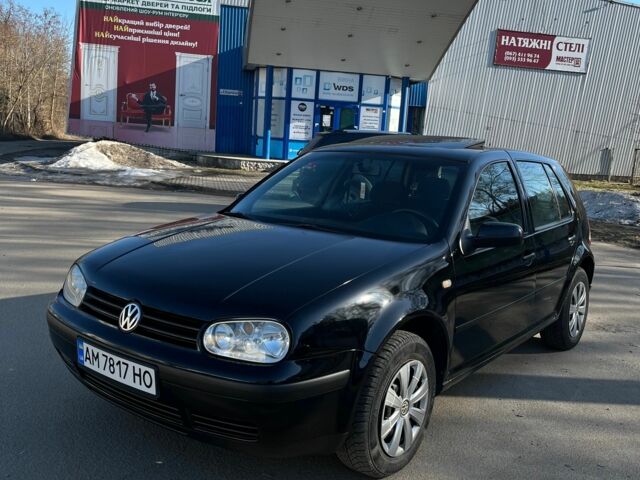 Черный Фольксваген Гольф, объемом двигателя 1.4 л и пробегом 25 тыс. км за 3800 $, фото 1 на Automoto.ua