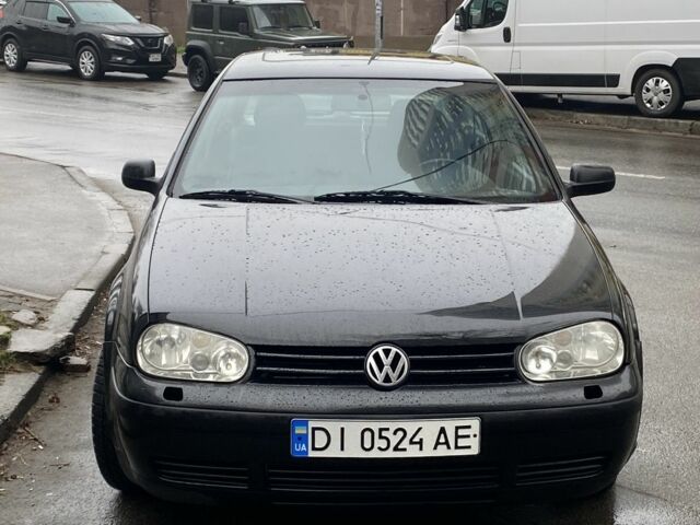 Черный Фольксваген Гольф, объемом двигателя 1.9 л и пробегом 340 тыс. км за 3300 $, фото 1 на Automoto.ua
