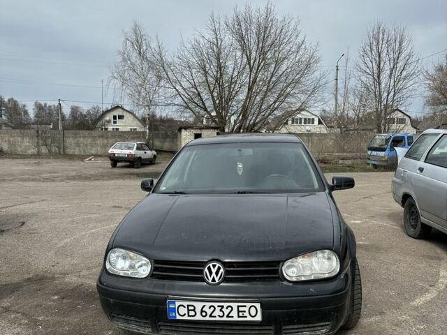Черный Фольксваген Гольф, объемом двигателя 1.9 л и пробегом 350 тыс. км за 1900 $, фото 1 на Automoto.ua