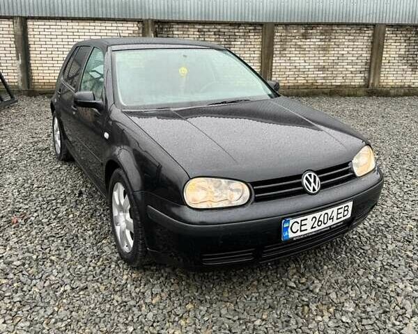 Черный Фольксваген Гольф, объемом двигателя 1.6 л и пробегом 240 тыс. км за 4300 $, фото 1 на Automoto.ua