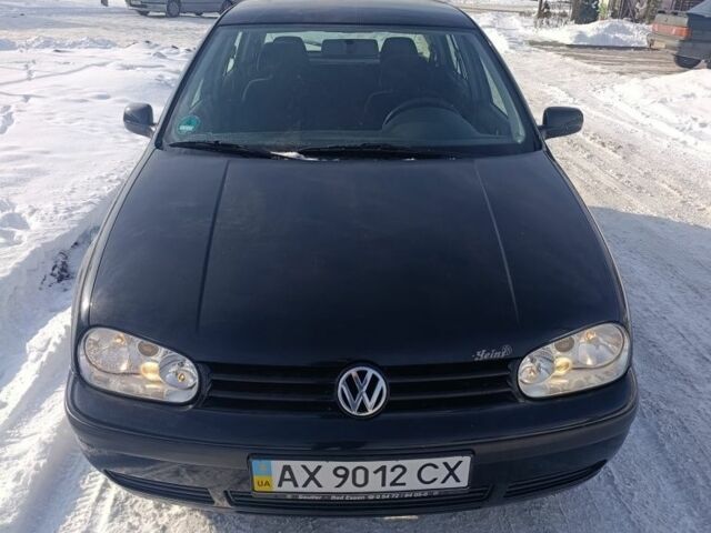 Черный Фольксваген Гольф, объемом двигателя 1.4 л и пробегом 200 тыс. км за 3300 $, фото 1 на Automoto.ua