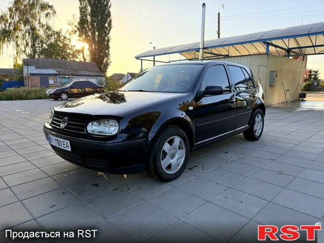 Черный Фольксваген Гольф, объемом двигателя 1.4 л и пробегом 200 тыс. км за 4250 $, фото 1 на Automoto.ua