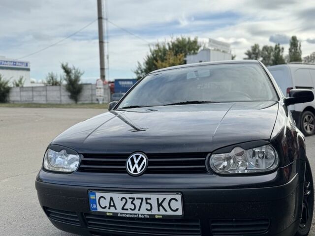 Черный Фольксваген Гольф, объемом двигателя 1.4 л и пробегом 192 тыс. км за 4500 $, фото 1 на Automoto.ua