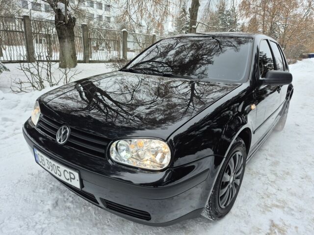 Чорний Фольксваген Гольф, об'ємом двигуна 1.6 л та пробігом 280 тис. км за 3999 $, фото 1 на Automoto.ua