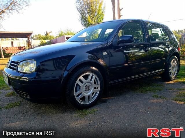 Фольксваген Гольф 1999 в Золотоноше на Automoto.ua Черный Фольксваген Гольф, объемом двигателя 1.4 л и пробегом 231 тыс. км за 4150 $, фото 1 на Automoto.ua