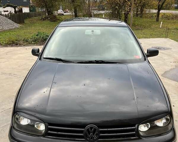 Фольксваген Гольф 1999 в Лохвице на Automoto.ua Черный Фольксваген Гольф, объемом двигателя 1.39 л и пробегом 244 тыс. км за 3200 $, фото 1 на Automoto.ua