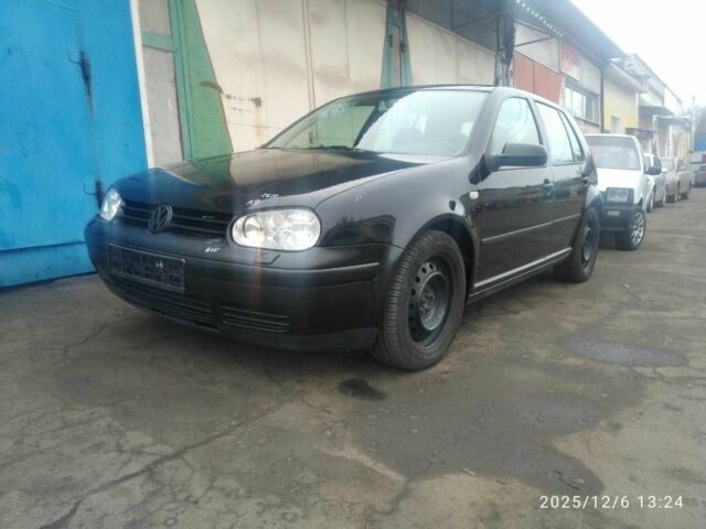 Чорний Фольксваген Гольф, об'ємом двигуна 1.4 л та пробігом 178 тис. км за 4000 $, фото 1 на Automoto.ua