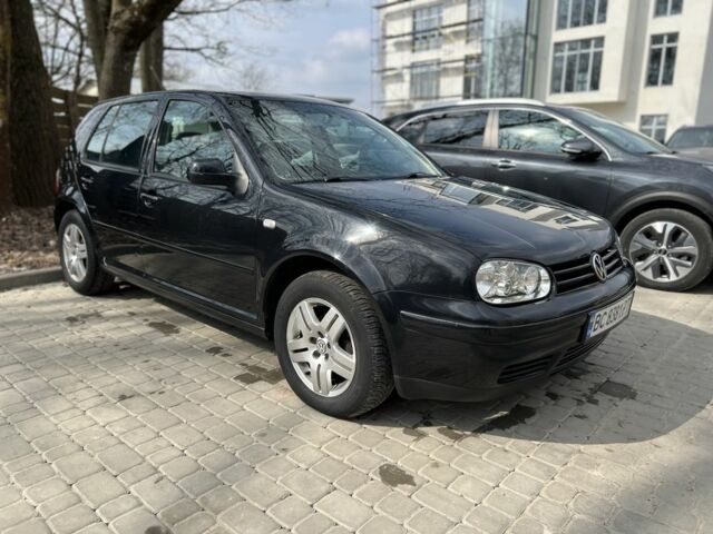 Чорний Фольксваген Гольф, об'ємом двигуна 1.6 л та пробігом 282 тис. км за 3900 $, фото 1 на Automoto.ua