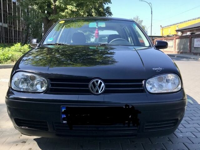 Чорний Фольксваген Гольф, об'ємом двигуна 0 л та пробігом 190 тис. км за 3600 $, фото 1 на Automoto.ua