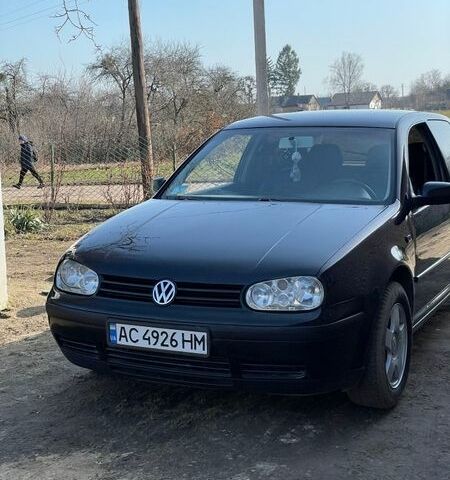 Черный Фольксваген Гольф, объемом двигателя 1.9 л и пробегом 360 тыс. км за 3000 $, фото 1 на Automoto.ua