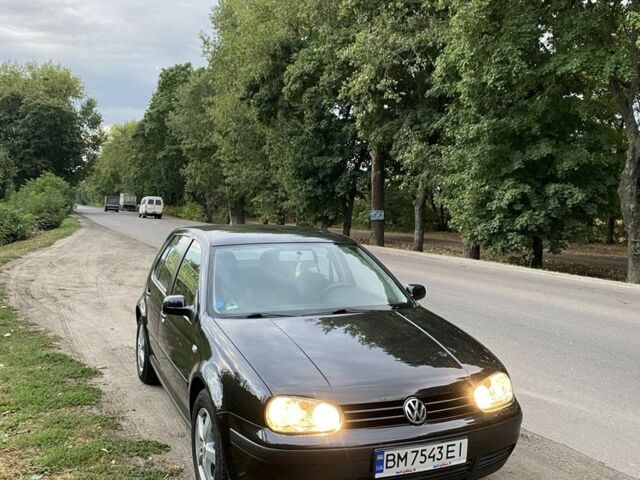 Черный Фольксваген Гольф, объемом двигателя 1.4 л и пробегом 242 тыс. км за 4105 $, фото 1 на Automoto.ua