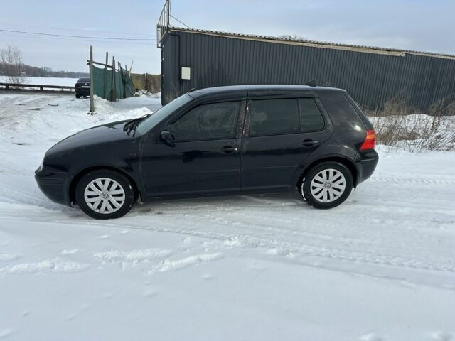 Чорний Фольксваген Гольф, об'ємом двигуна 2.3 л та пробігом 262 тис. км за 3200 $, фото 1 на Automoto.ua