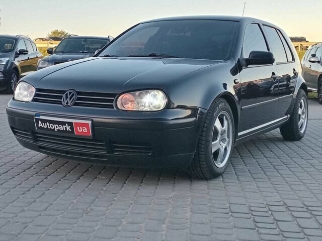 Черный Фольксваген Гольф, объемом двигателя 1.6 л и пробегом 280 тыс. км за 4990 $, фото 1 на Automoto.ua