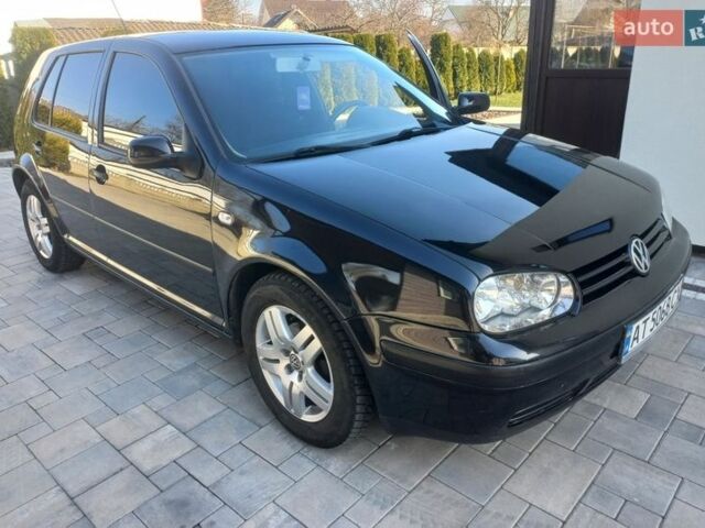 Черный Фольксваген Гольф, объемом двигателя 1.6 л и пробегом 248 тыс. км за 4150 $, фото 1 на Automoto.ua